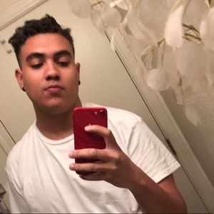 Meet your Posher, Tarik